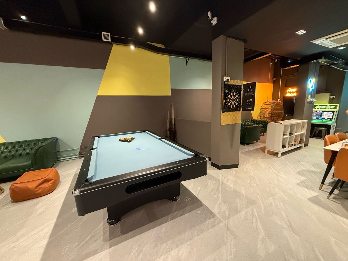Corporate party venue in Singapore for team bonding and celebrations.