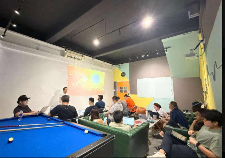 Flexible corporate event space in Singapore with adaptable seating layouts for workshops and conferences